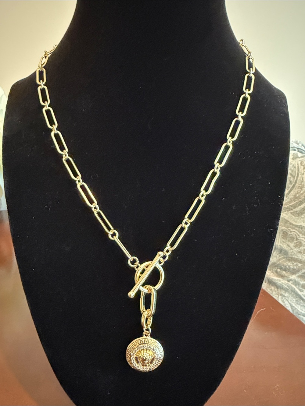 Gold plated link chain Necklace with Medallion Pendant